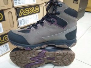 Jack_Wolfskin_Women_Mtn_Attack_Texapore_Mid_W_Hiking_Boots