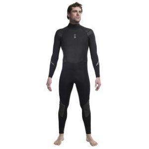 foto-rekomendasi-wetsuit-terbaik-untuk-menyelam-di-laut-Indonesia-7