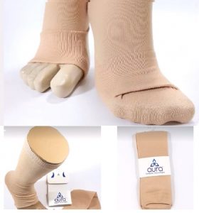 foto-kaos-kaki-terbaik-untuk-muslimah-1