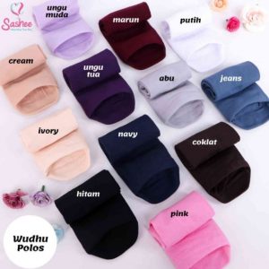 foto-kaos-kaki-terbaik-untuk-muslimah-3