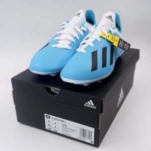 foto-rekomendasi-sepatu-bola-bagus-dan-terbaik-untuk-anak-anak-9