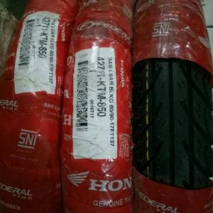 foto-ban-motor-terbaik-yang-bagus-dan-anti-licin-3