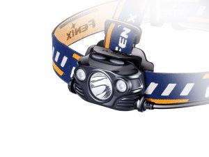 foto-headlamp-gunung-terbaik-untuk-penggemar-petualangan-4