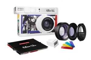 foto-rekomedasi-kamera-polaroid-untuk-anak-muda-09