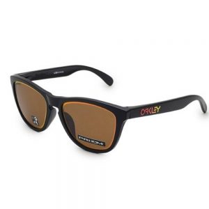 foto-kacamata-anti-uv-untuk-proteksi-yang-stylish-2